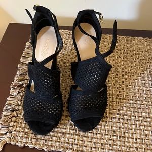 Black cutout block heels